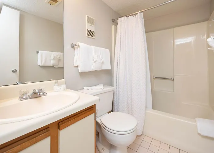 Apartment Surf & Racquet 303a *